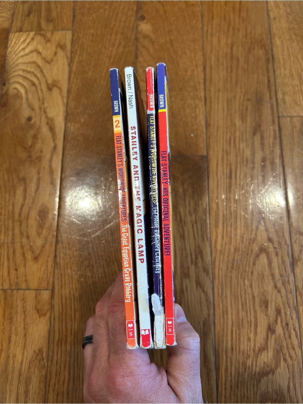 Vintage Used Flat Stanley Chapter Books Lot - Scholastic - Jeff Brown Collection - Picture 6 of 8
